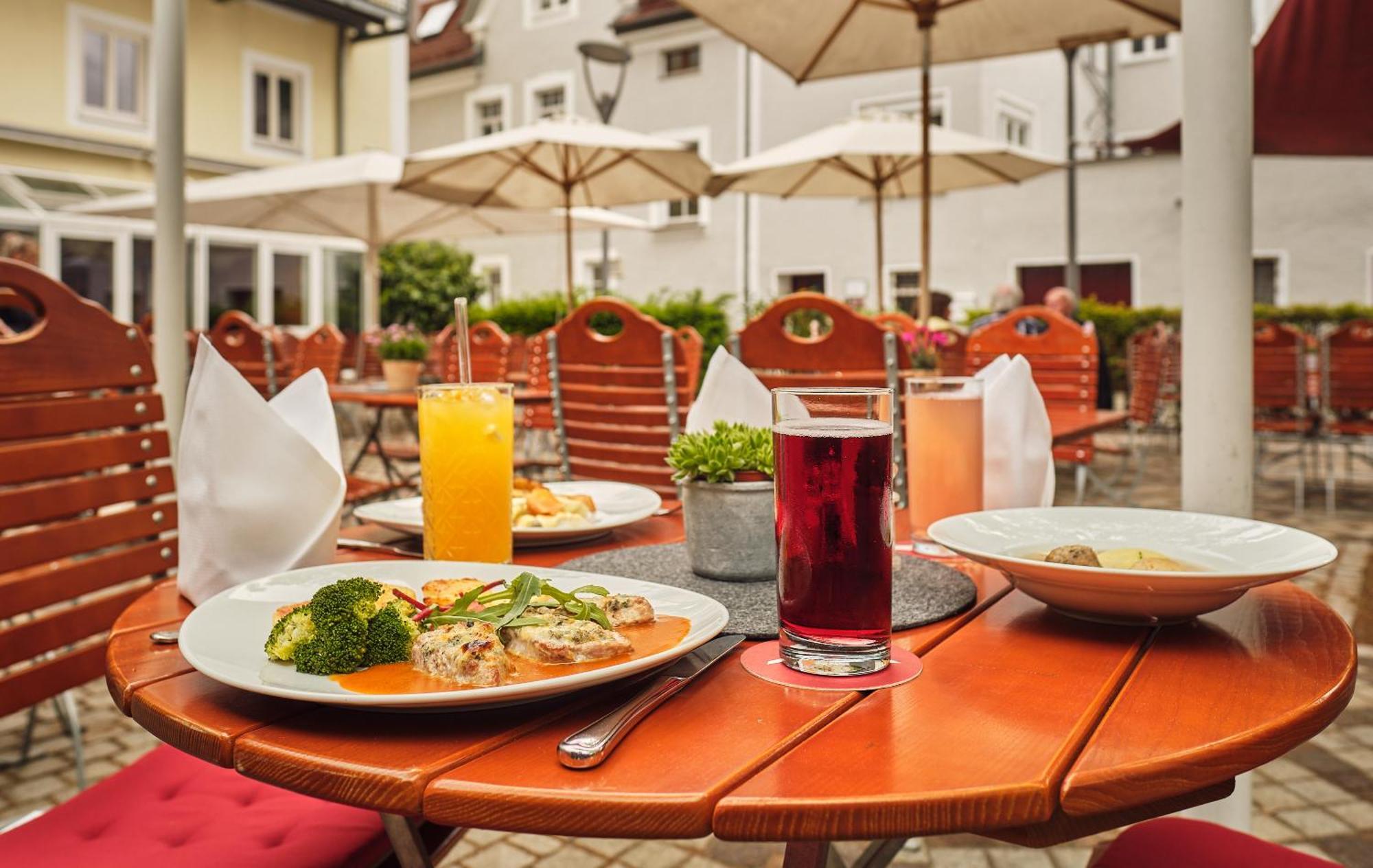 Hotel Fuchsbraeu Beilngries Esterno foto