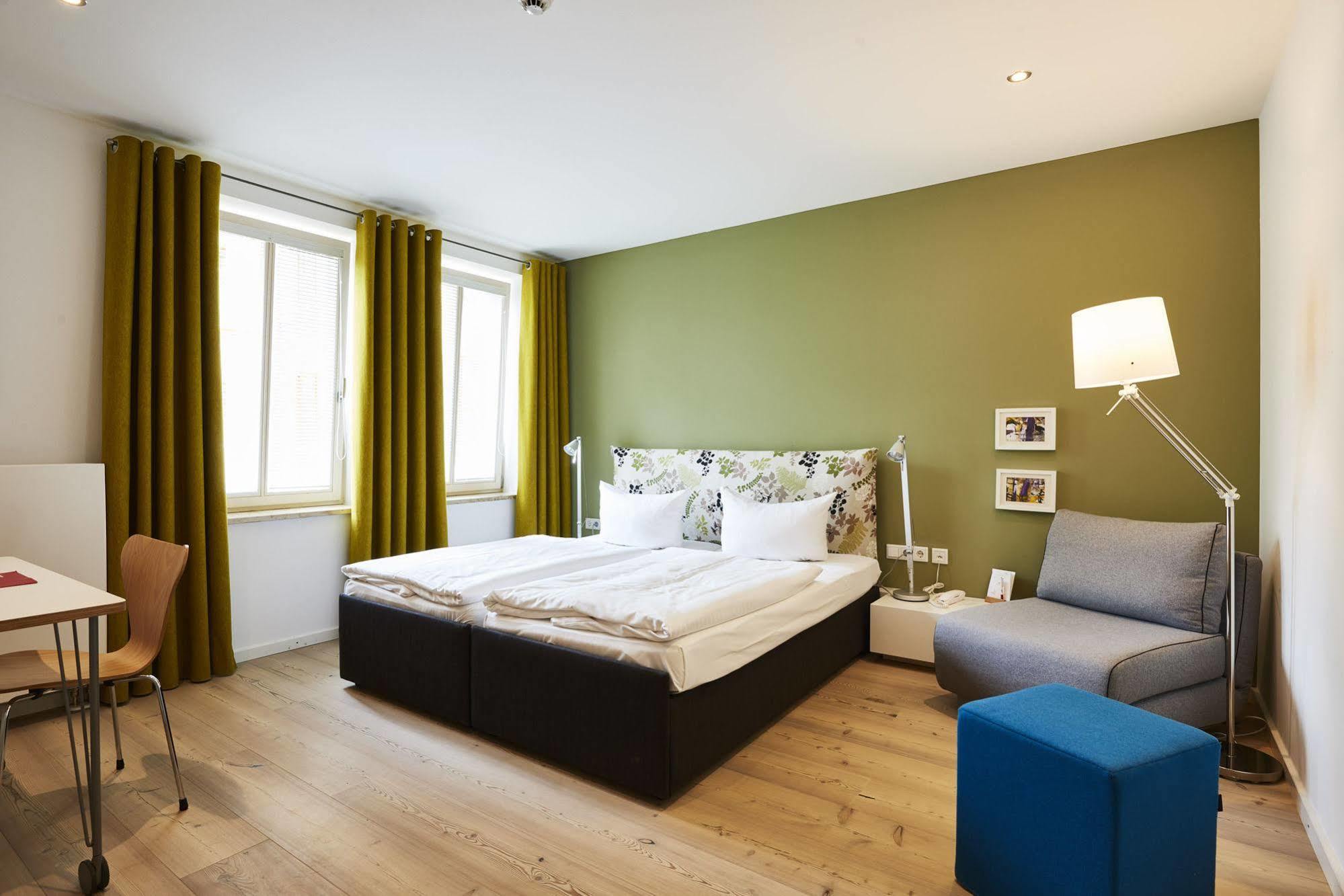 Hotel Fuchsbraeu Beilngries Esterno foto